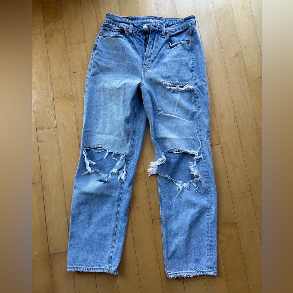 American Eagle Highest Rise Boyfriend Jean Size 6